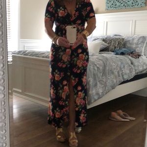Floral fitted maxi dress